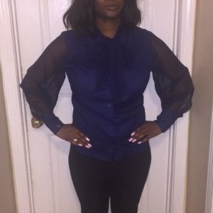🔥🔥Tie front/sheer sleeves